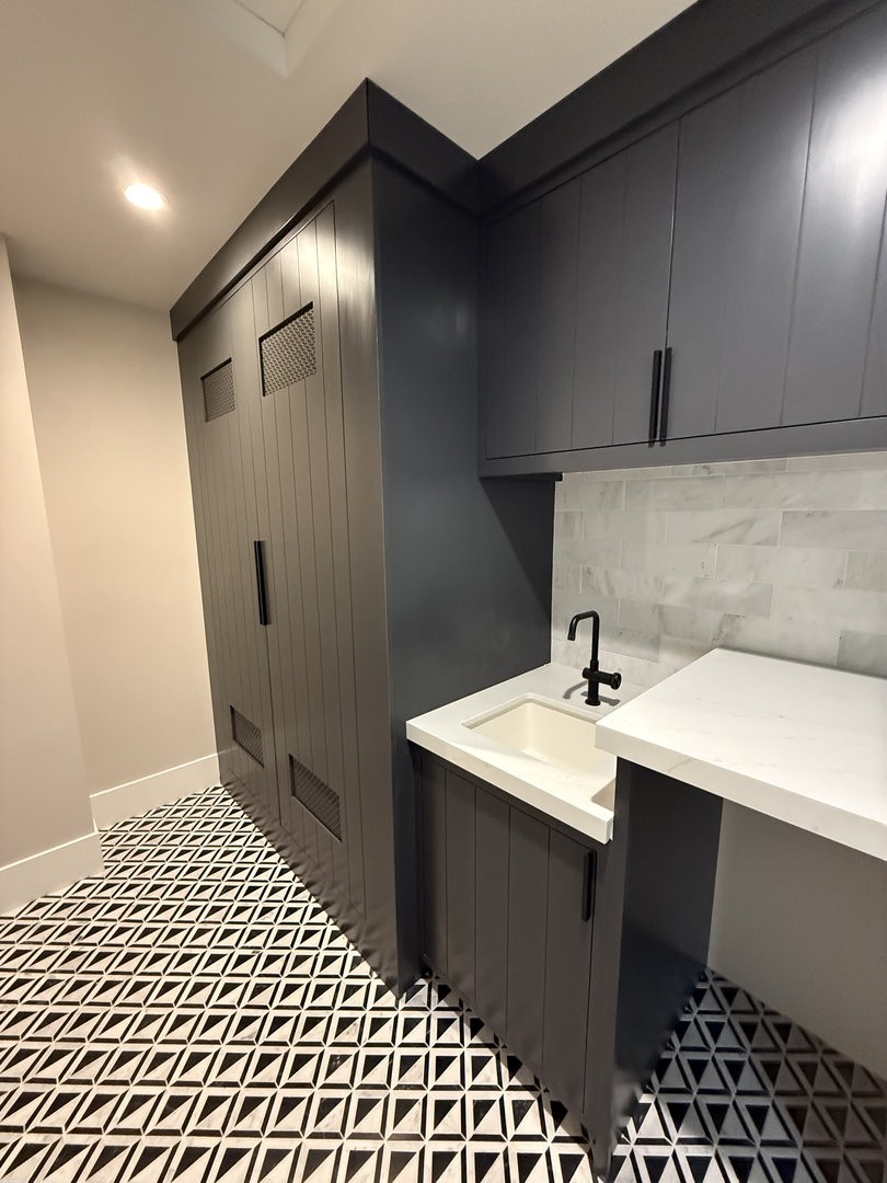 Cabinets construction