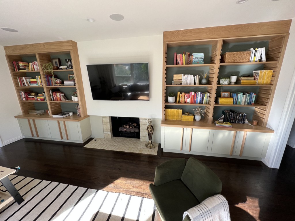 Cabinets construction