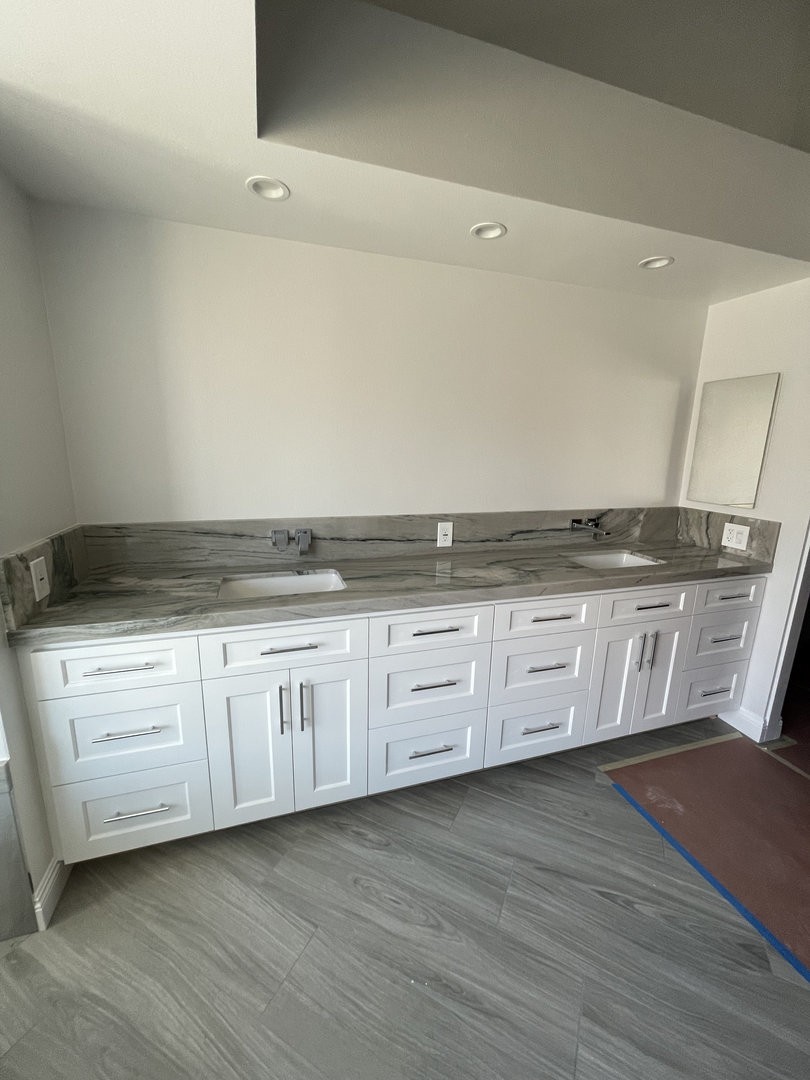 Cabinets construction